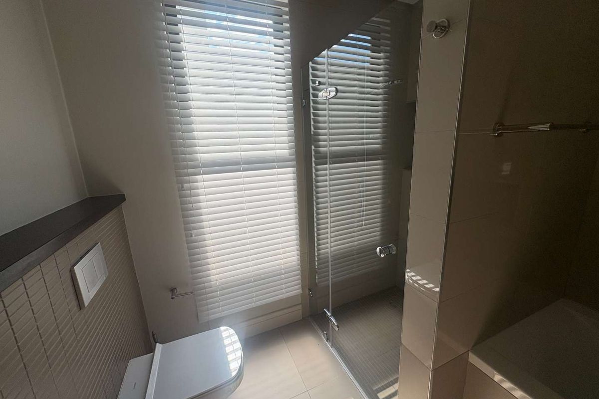 3 Bedroom Townhouse in upmarket complex - Photo 4