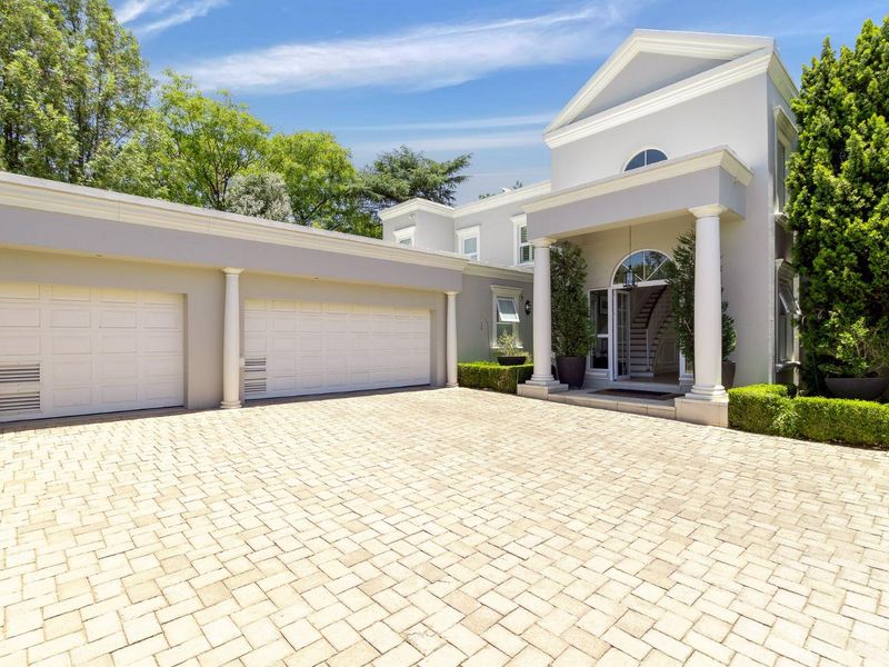 LUXURIOUS 4 BEDROOM FAMILY HOME FOR SALE IN BRYANSTON - Photo 6