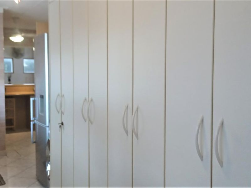 Eros - BUY ONE HOUSE GET ONE FREE ... N$5 250 000 Million - Photo 4