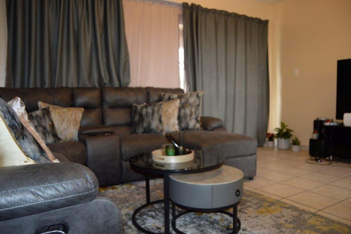 Welcome to Your Best Life at Birchleigh Boulevard Estate - Photo 4