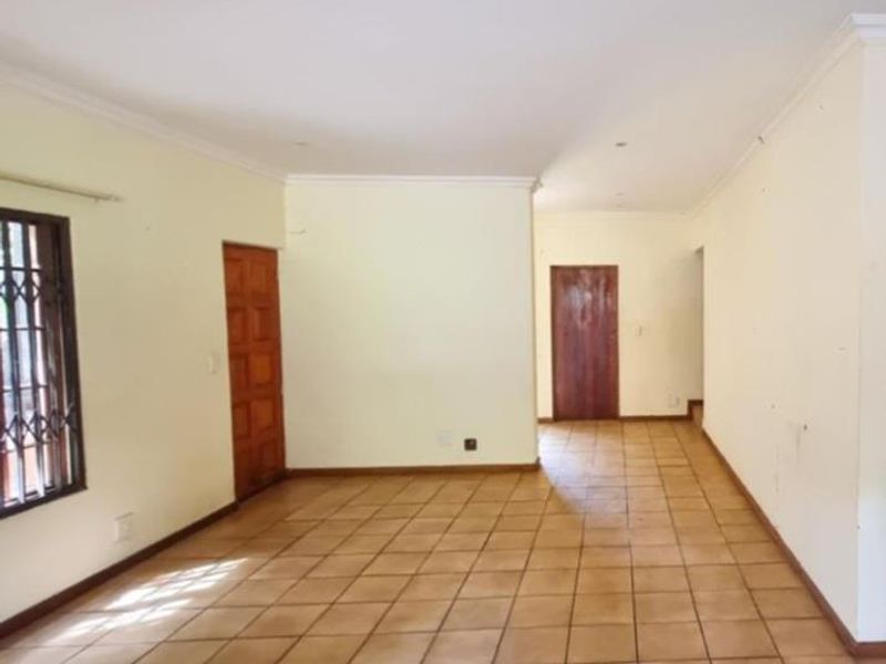 Perfect family home for sale. - Photo 2