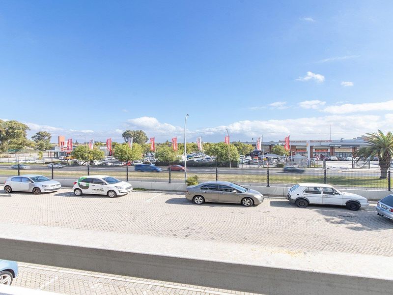 Comfortable 2-Bedroom, 1-Bath Apartment – Ideal Everyday Living - Photo 4