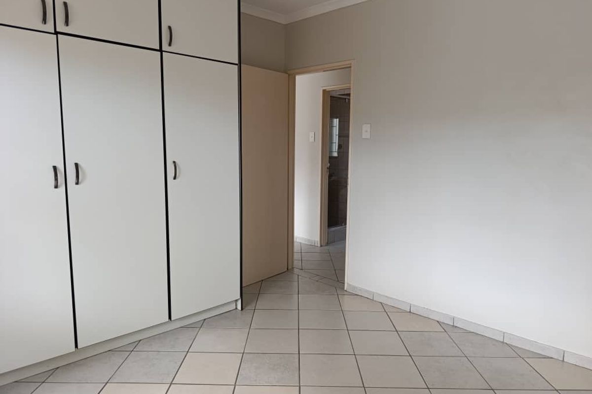 Own Your Flat in Pioniers Park - Photo 4