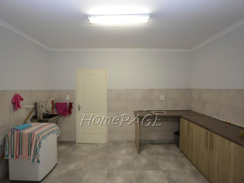 Fairway Estates, Walvis Bay, 3 Bedroom house in a quiet Cul de Sac for sale - Photo 5