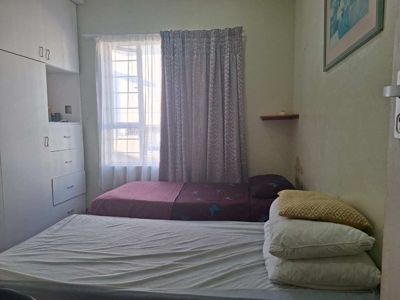 Double story sea facing house for sale in Durban North - Photo 8