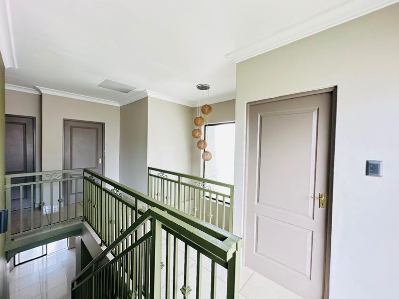 Modern 4-Bedroom Family Home in Secure Montana Estate – For sale - Photo 9