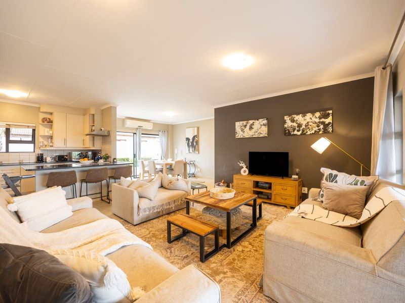 1. Charming 3-Bed Family Home with Pool in Pretoria East   2. Spacious Meadows Estate Home with Built-In Bar & Boma   3. Entertainers’ Dream: Patio, Pool & Outd - Photo 6