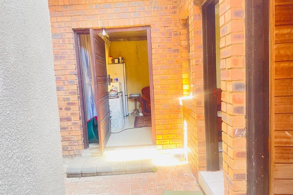 GREAT INVESTMENT OPPORTUNITY!!! - Photo 3