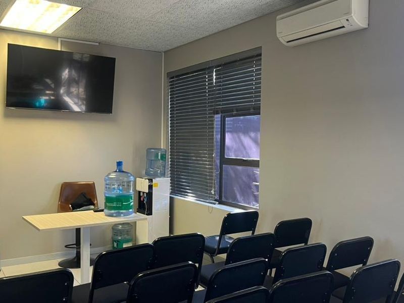 OFFICE SPACE TO LET | WINDHOEK CBD | N$20,000 P/M - Photo 7
