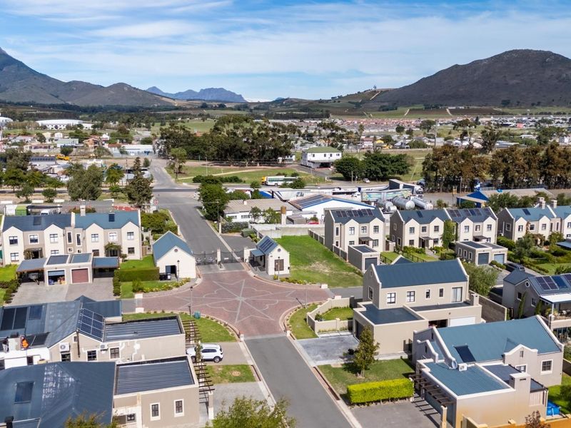 Vacant Land for Sale in Rosenmeer Estate – Build Your Dream Home in the Winelands - Photo 2