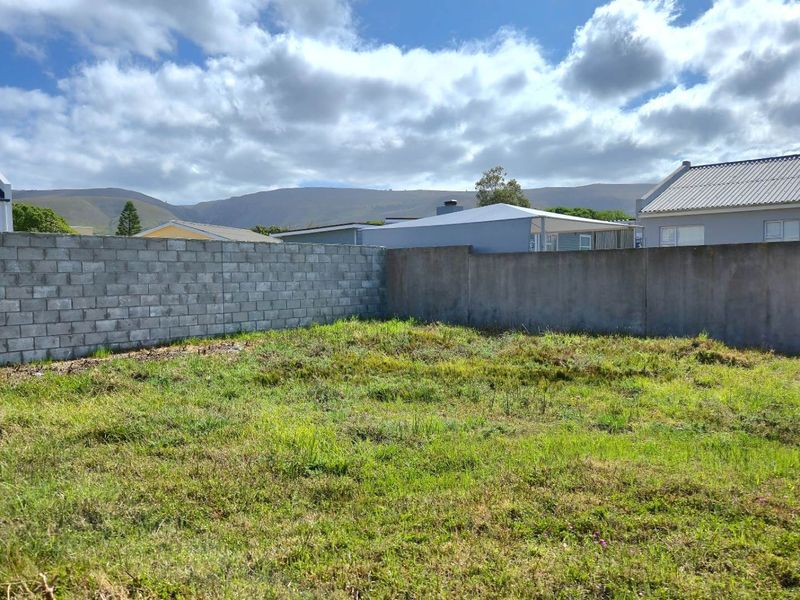 Prime Vacant Land in Franschekraal Villa Estate: Beach Proximity, Mountain Views and Tranquil Escape - Photo 6