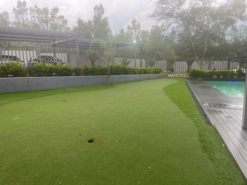 Best value Great 2 bed 2 bath apartment in Sunninghill - Photo 5