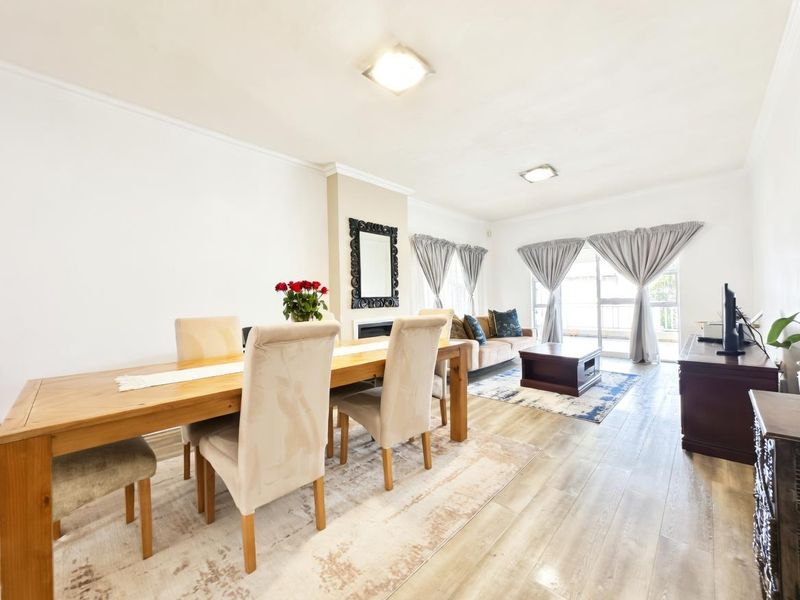 BEAUTIFUL 3 BEDROOM APARTMENT FOR SALE IN PORTLAND PLACE - Photo 6