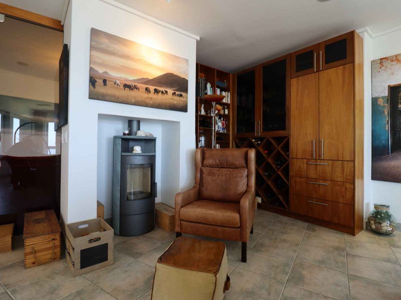 Luxury Sea View Penthouse for Sale in Swakopmund, Namibia – Prime Beachfront Location - Photo 6