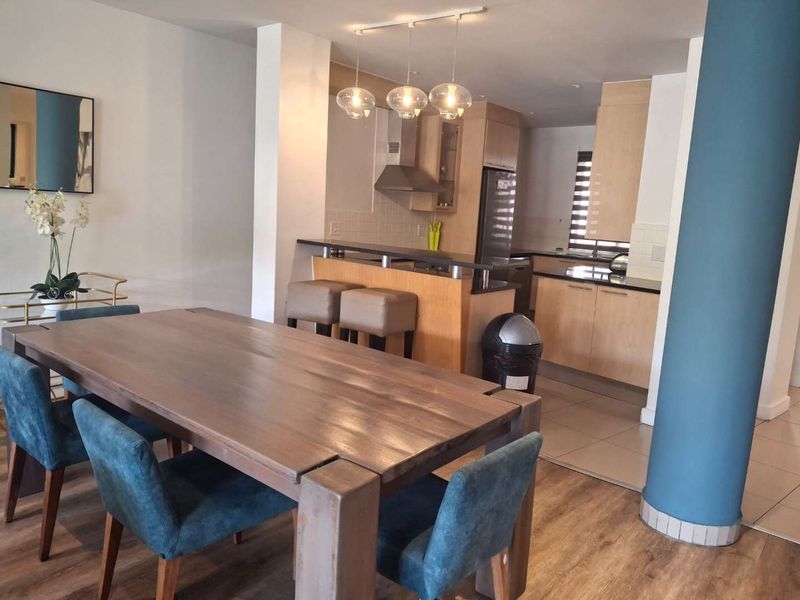 A MAGNIFICENT THREE BEDROOM FURNISHED APARTMENT - Photo 4