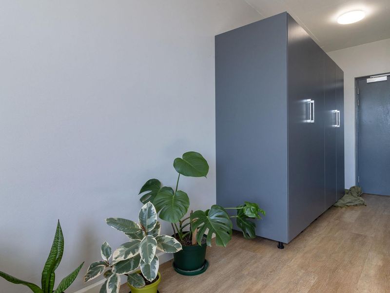 Stylish Studio Retreat Near City – Perfect for Buyers, Investors - Photo 9