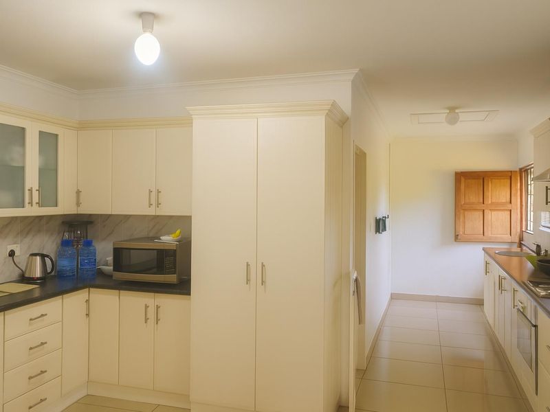 Modern Sandstone Home – Secure, Spacious & Family-Friendly - Photo 10