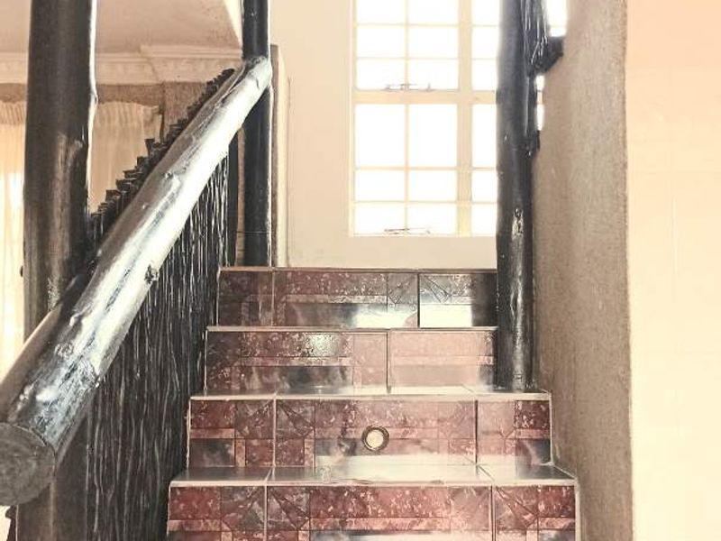 Spacious 3 Bedroom Apartment - Photo 6