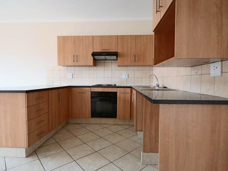 2 Bedroom Ground Floor Apartment. - Photo 1