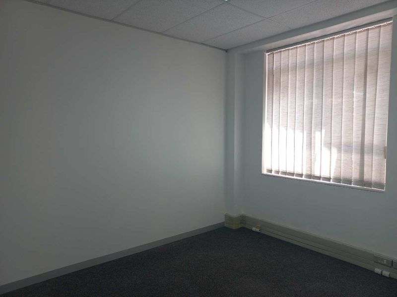 Office space close to Port Elizabeth Harbour! - Photo 5