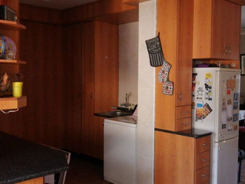 3 bedrooms House in DUNDEE. - Photo 2