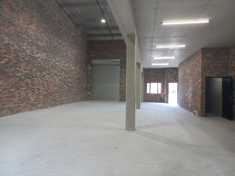 New development, ready for your business! - Photo 3
