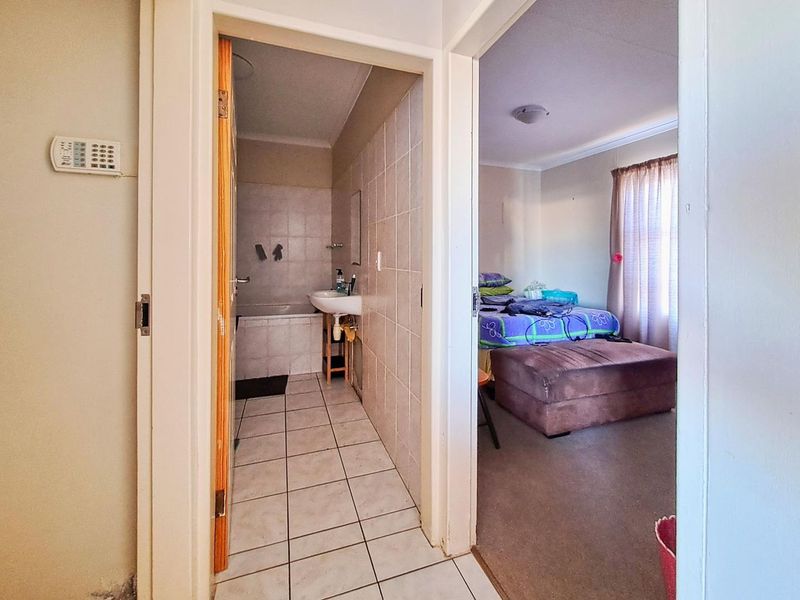 Meersig, Walvis Bay:  2 Bedr Townhouse with large garden is for Sale - Photo 9