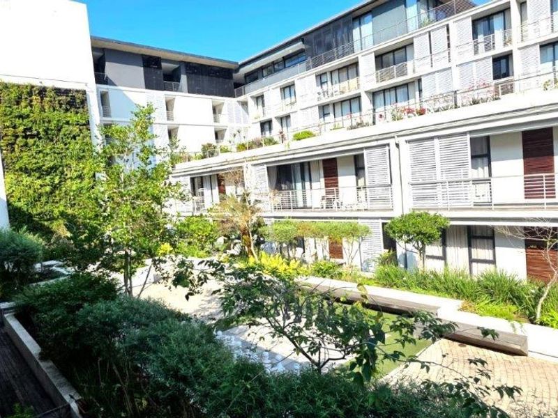 Modern Furnished 2-Bedroom Apartment in Shoreline Retirement Estate (50+) - Photo 2