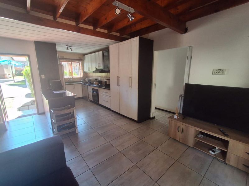 PET FRIENDLY DUPLEX - LIEFDE EN VREDE - Photo 5