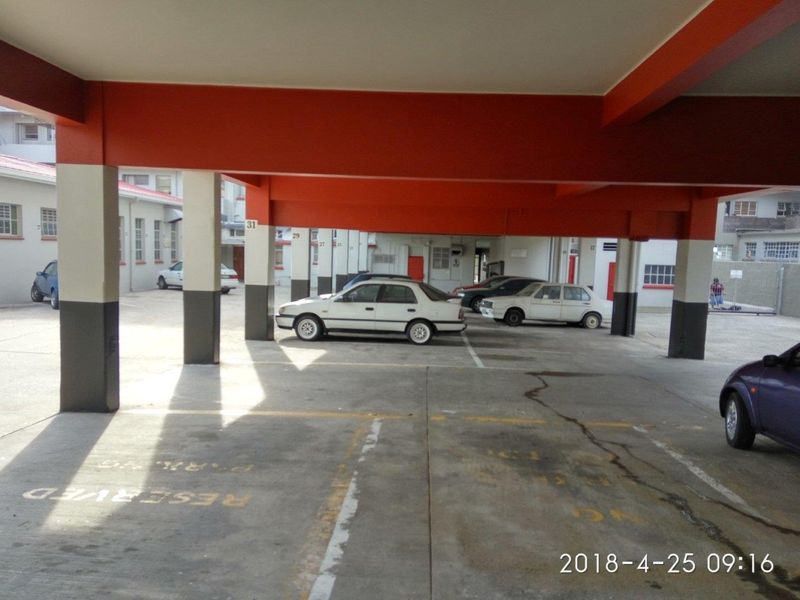 Bachelor Flat available in Sydenham in Port Elizabeth - Photo 6