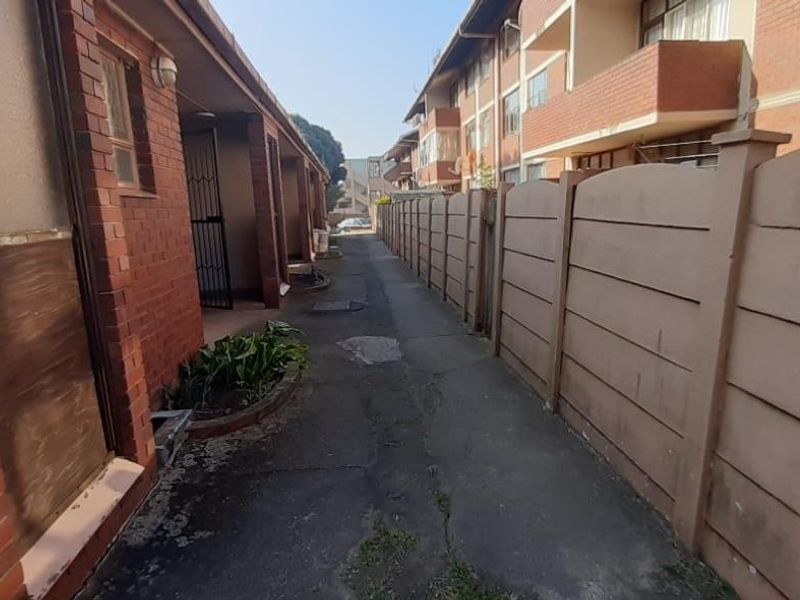 Charming 1-Bedroom Garden Flat in Fields Hill - Available 1 August, No Pets - Photo 5