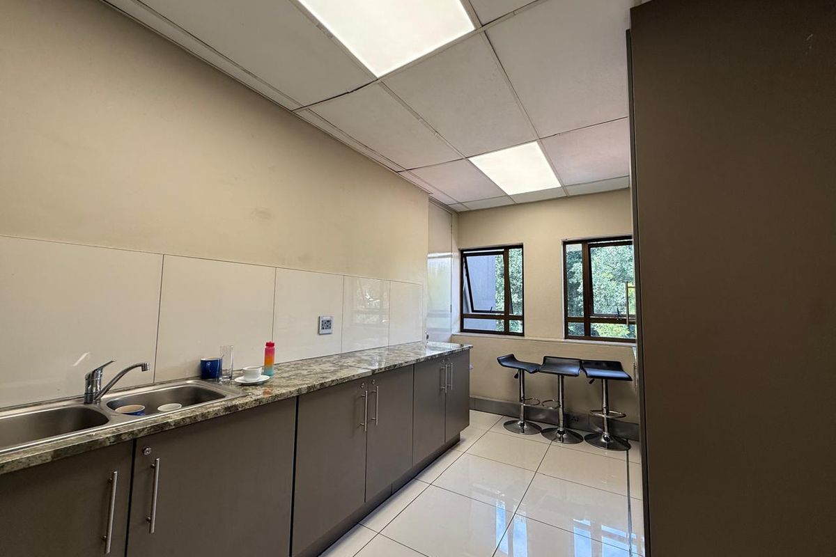 Prime Office Space Available for Lease at Hyde Park Lane - Photo 4