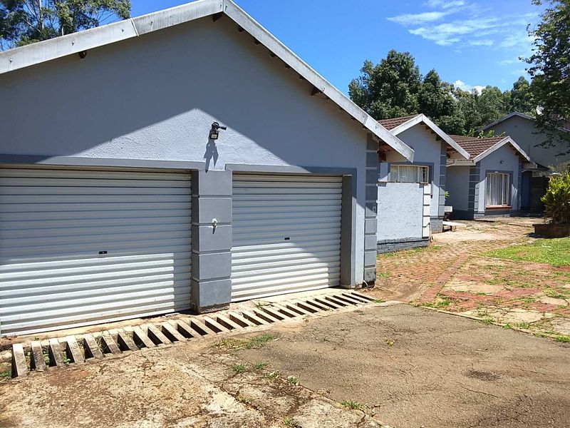 🏡 Spacious 4-Bedroom Family Home to Rent in Chase Valley Downs – Secure Northern Suburbs Living - Photo 3