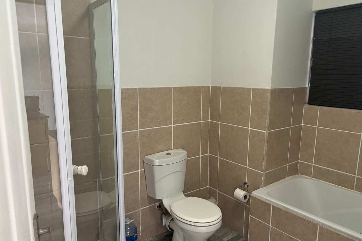 King Edward Mews Apartment - Photo 4