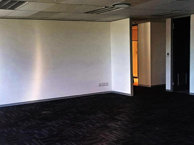 Modern Office Space in Prime Location - Photo 4