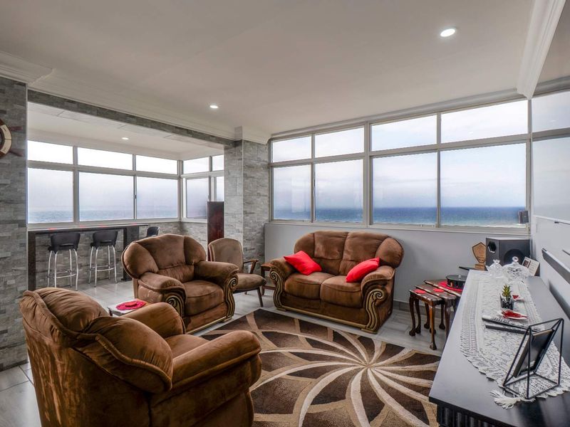 Breath taking views and on the beach - Photo 10