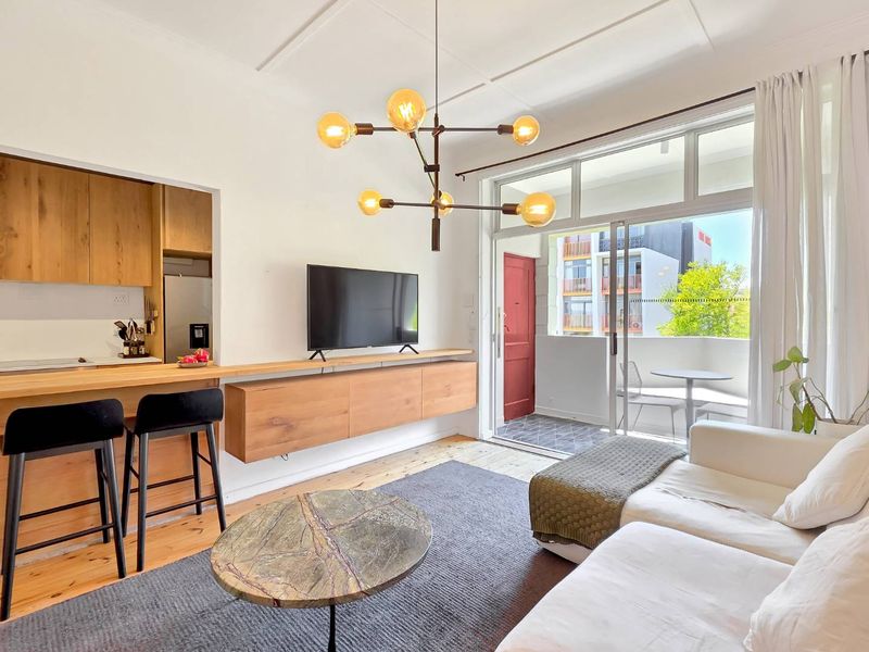 Heritage charm in the heart of Sea Point - Photo 9