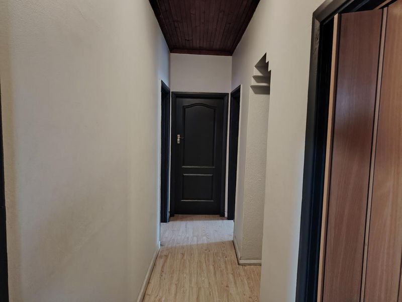 Comfortable three bedroom house to rent. - Photo 6