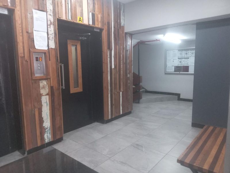 Bachelor Apartment For Sale In Berea Centre - Photo 9
