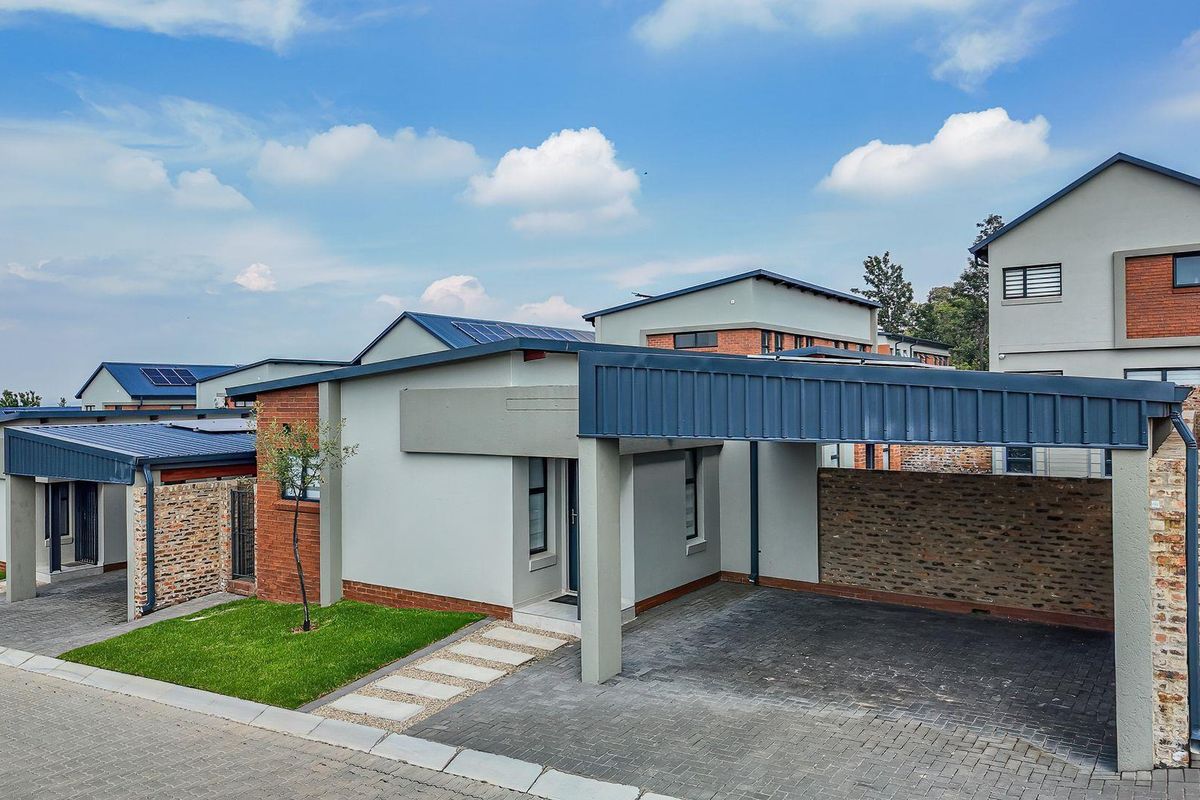 Luxury 2 Bedroom 2 Bathroom Cluster at the Lincoln - Photo 2