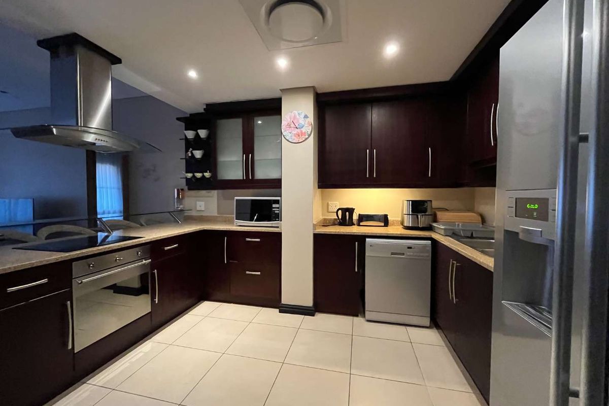 Fully Furnished Luxury 3-Bed Apartment to Rent in Zimbali Coastal Resort - Photo 4