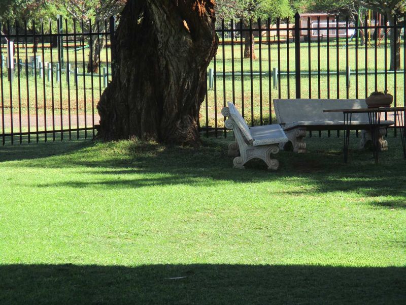 Overberg - Located above Zambesi drive - Photo 4