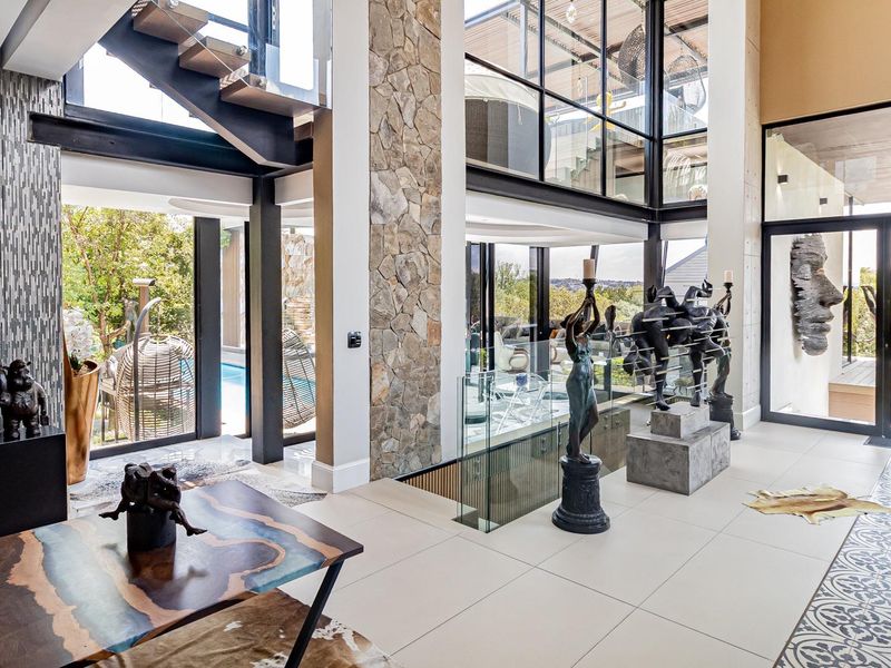 World-Class Architectural Masterpiece Set in Steyn City - Photo 3