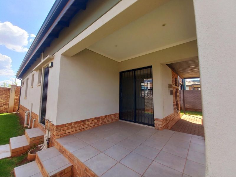 Three bedrooms house for sale in Lotus Gardens Capital View Estate - Photo 2