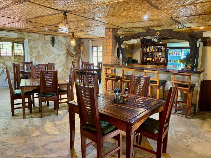 A rare investment opportunity on the banks of the beautiful Kavango River! - Photo 1