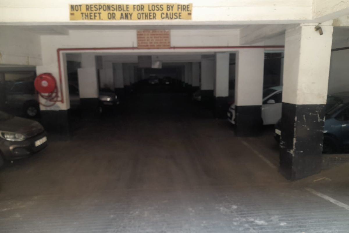 Bachelor Apartment for sale in High Hylton. - Photo 3