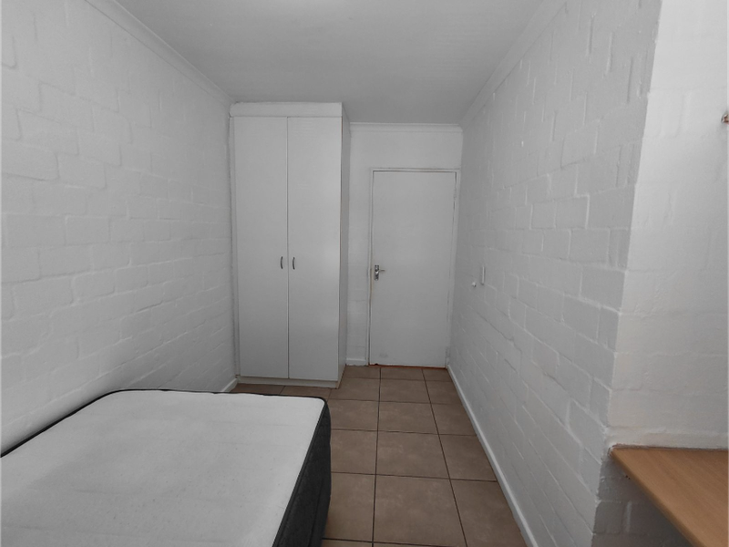 Two-Bedroom Apartment to Rent Close to Stellenbosch University - Photo 7