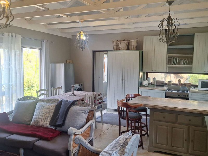 Stunning 2 Bedroom Cottage in Northriding - Photo 4