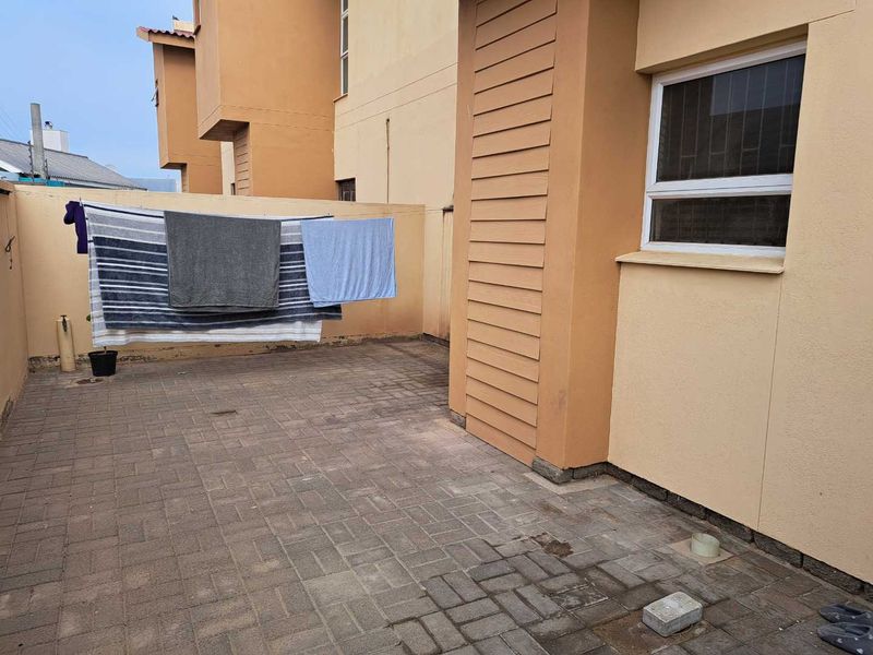 Townhouse for sale in Secure complex in Fairway Estates, Walvis Bay for N$850 000.00 - Photo 10