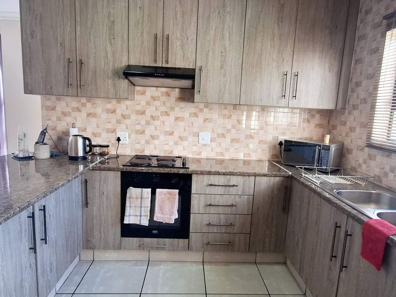 FULL TITLE DUPLEX IN BRACKENHURST - Photo 8